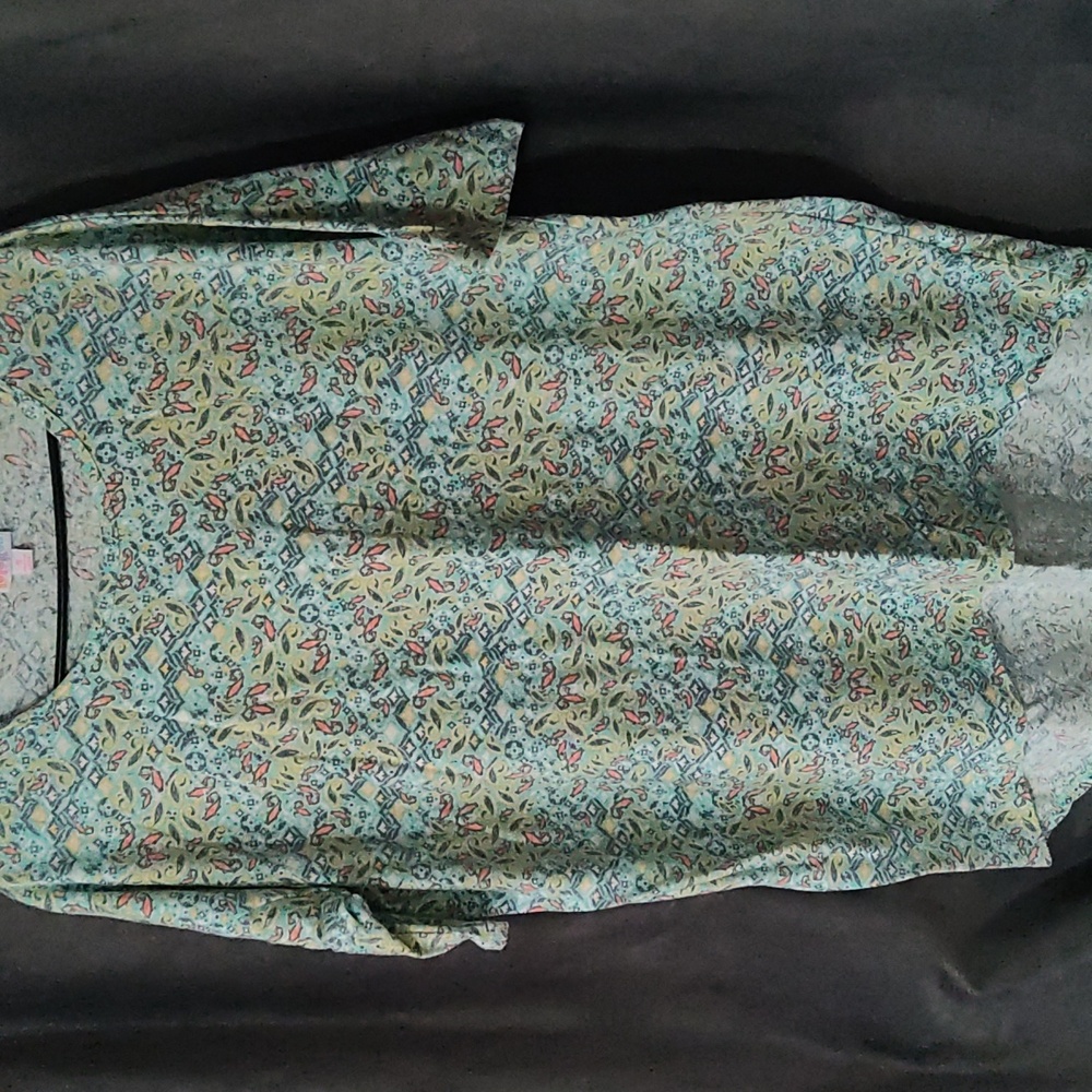 LuLaRoe Multicolor Paisley Top